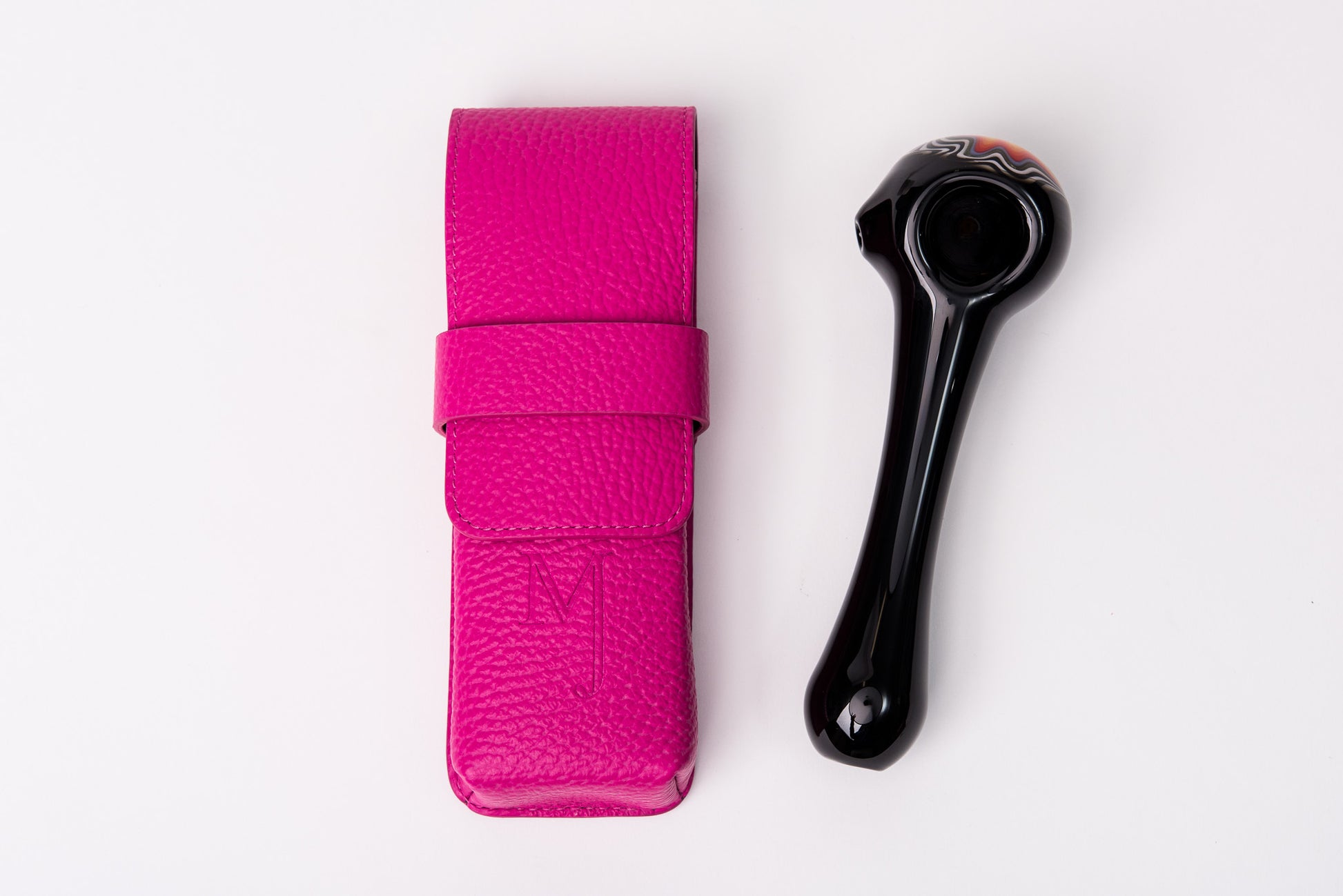 Pink Magnetic Pipe Holder